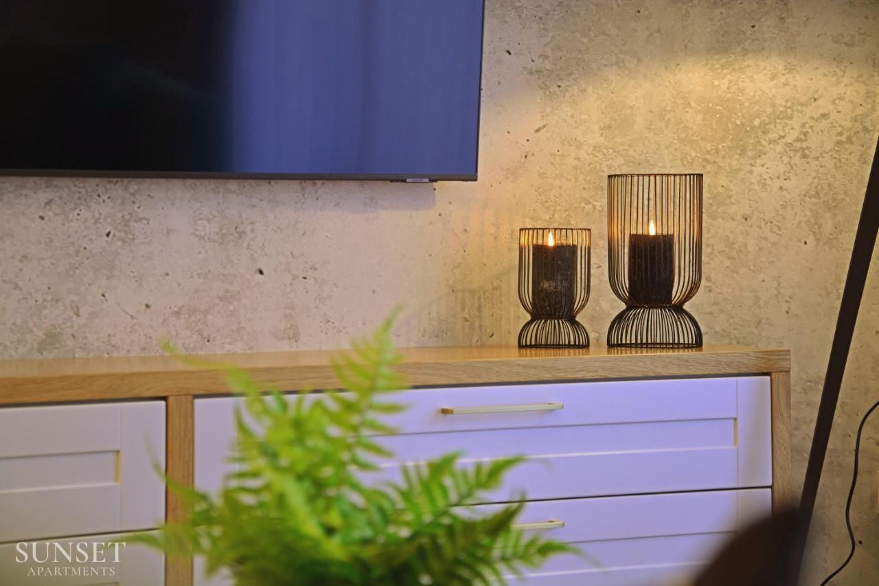 Platan - Sunset Apartments - Garaz ชวีโนวิชแจ ภายนอก รูปภาพ